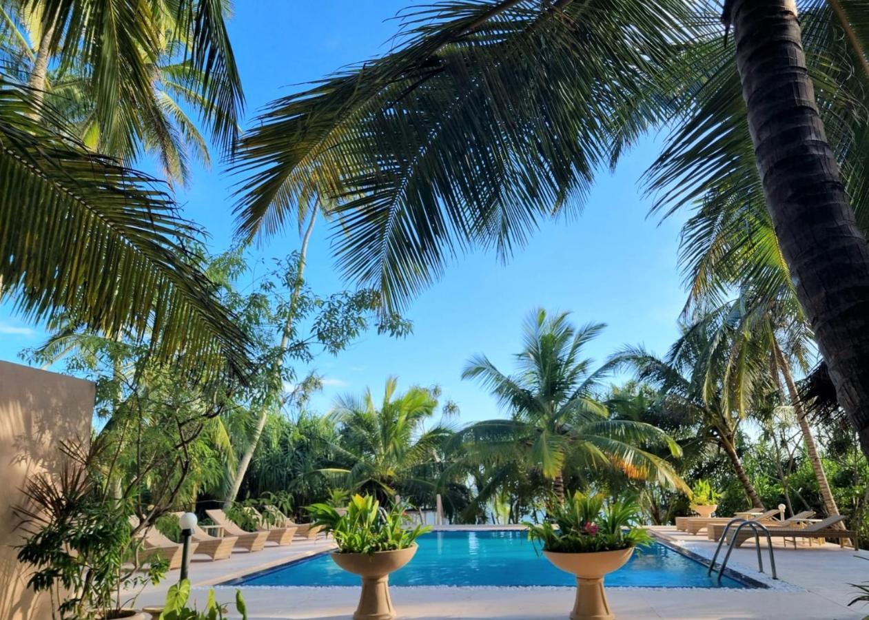Golden Beach Paradise Tangalle Exterior photo