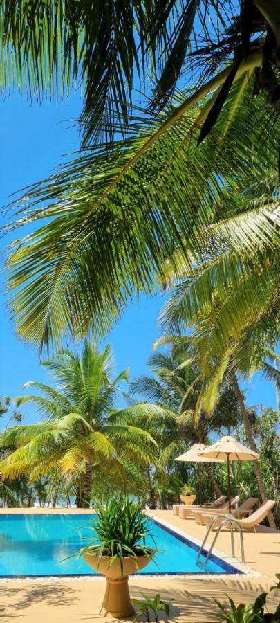 Golden Beach Paradise Tangalle Exterior photo